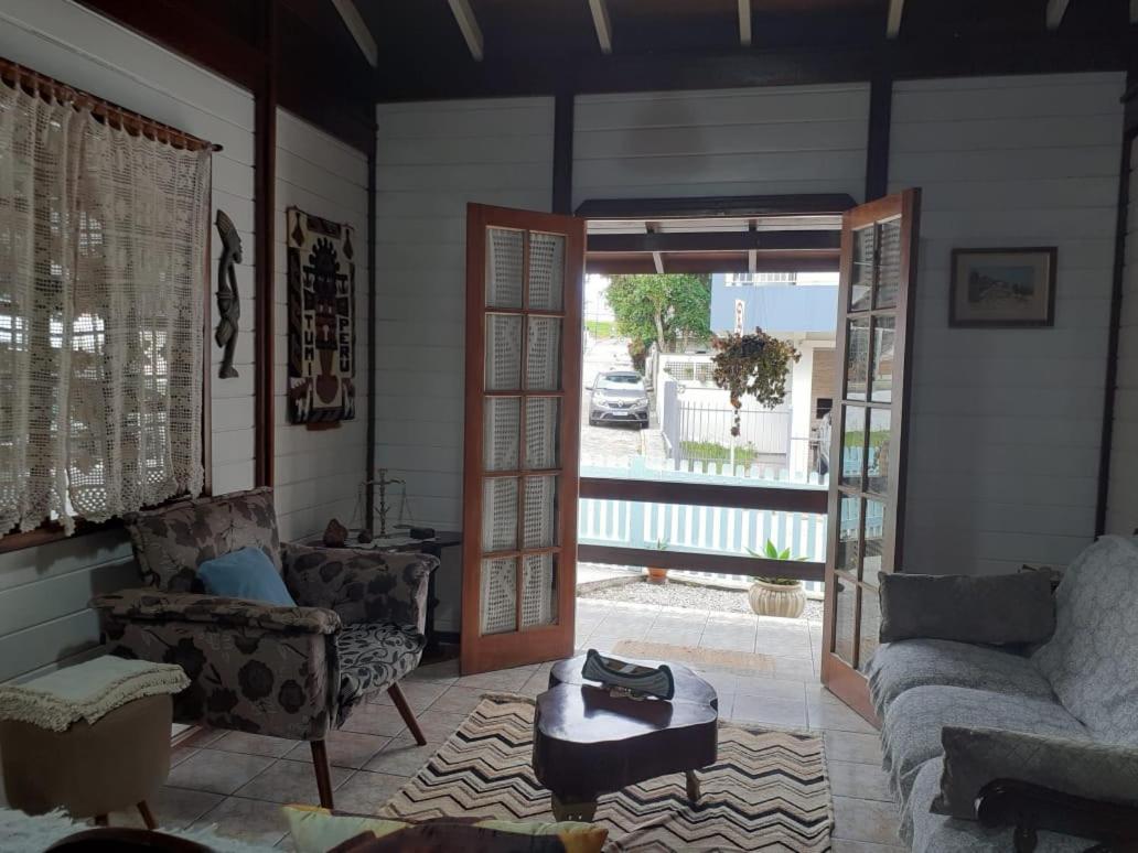 Casa Agradavel, 50M Da Praia Freguesia Do Ribeirao Da Ilha ฟลอเรียนอโปลิส ภายนอก รูปภาพ